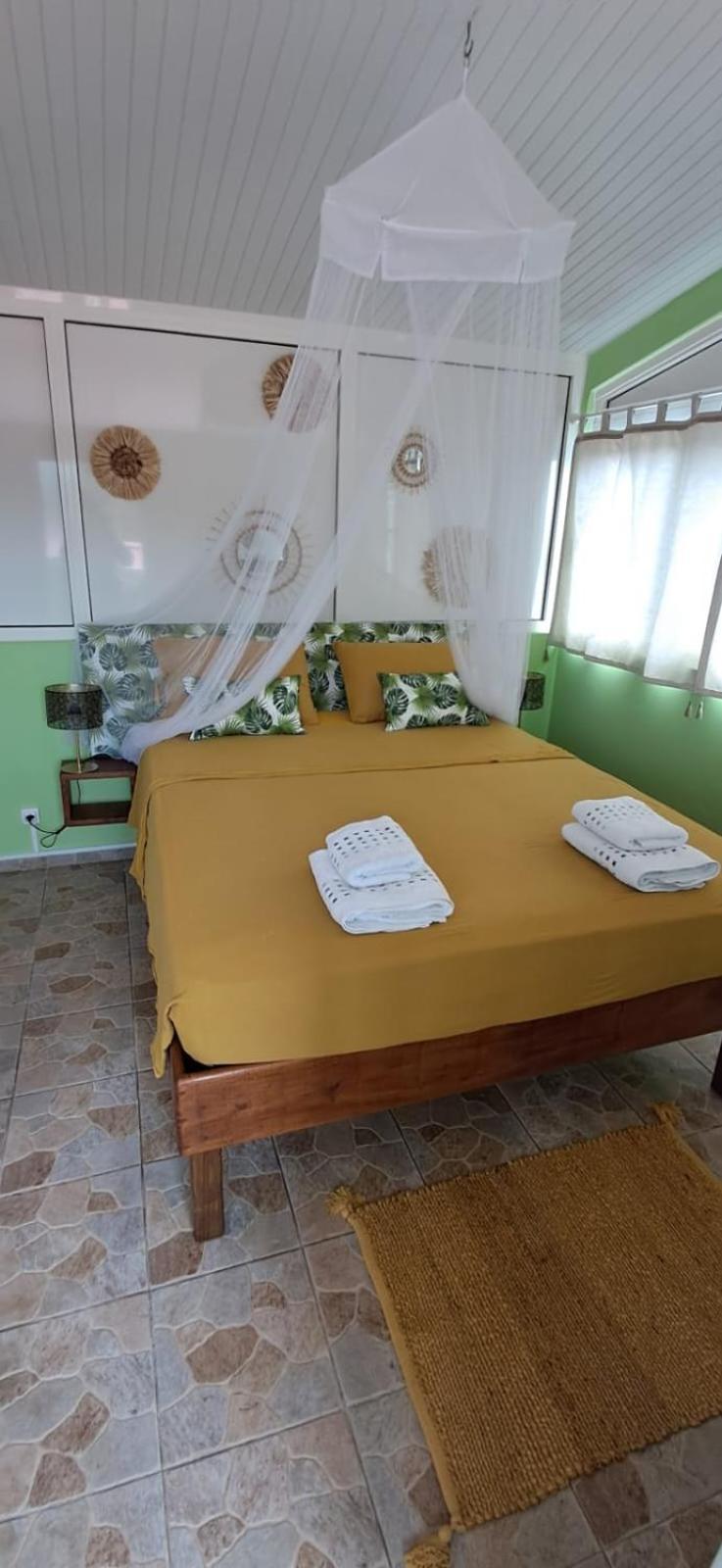 Maisonnette Atypique Au Coeur De La Martinique Riviere-Salee 外观 照片